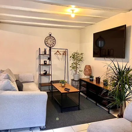 Villa 2 Chambres Netflix - Wifi - Parking - Terasse Ruelle-sur-Touvre Exterior photo