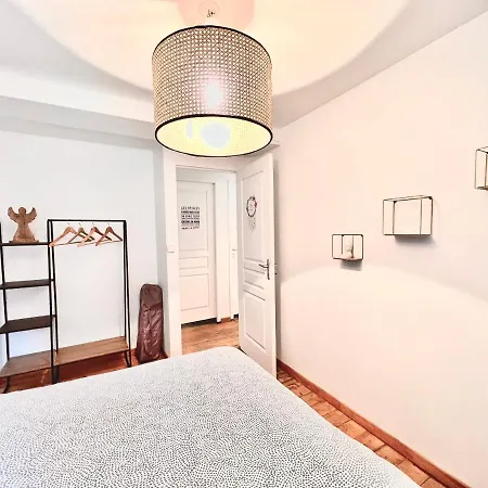 Villa 2 Chambres Netflix - Wifi - Parking - Terasse Ruelle-sur-Touvre Exterior photo