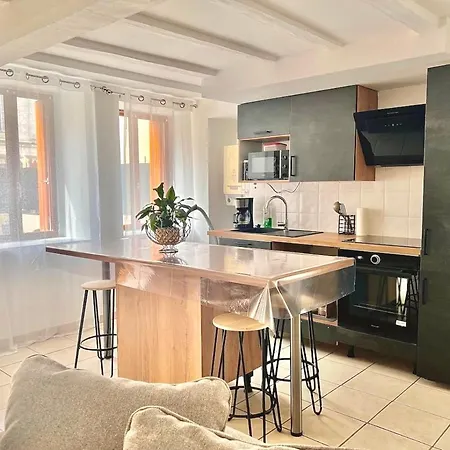 Villa 2 Chambres Netflix - Wifi - Parking - Terasse Ruelle-sur-Touvre Exterior photo