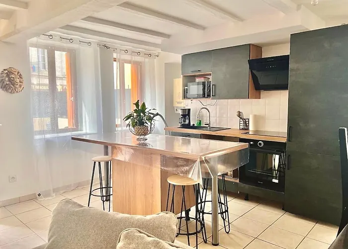 Villa 2 Chambres Netflix - Wifi - Parking - Terasse